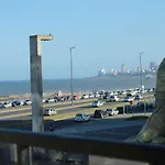 Almar Alquiler Temporario, 2 Departamentos De 2 Ambientes Frente Al Mar Y Al Museo Mar